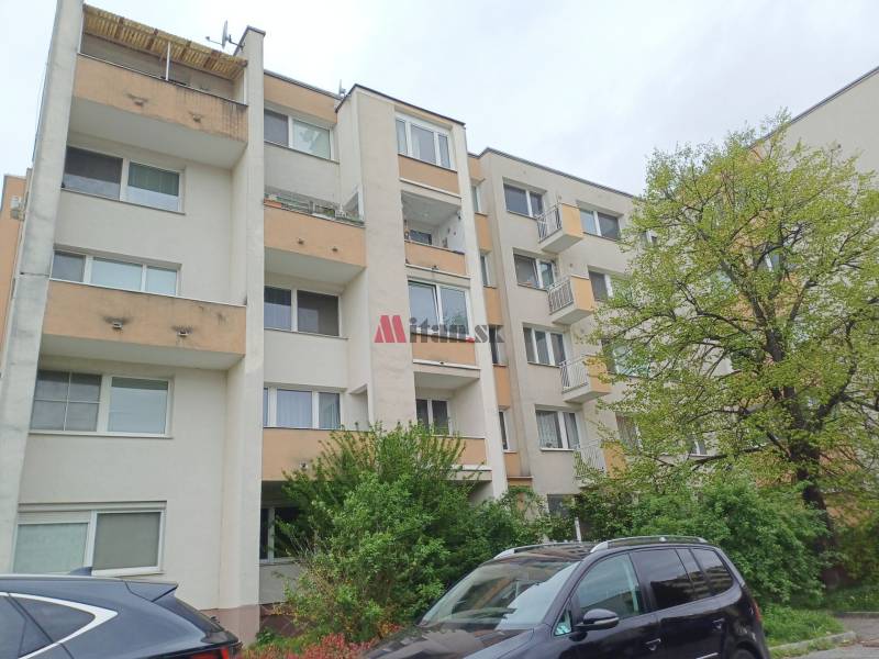 Sale Studio, Studio, Adámiho, Bratislava - Karlova Ves, Slovakia