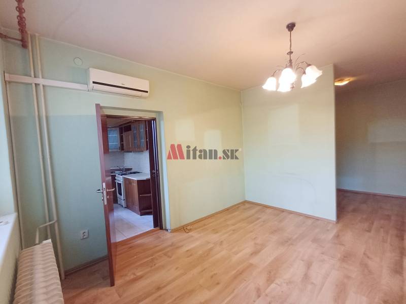 Sale Studio, Studio, Adámiho, Bratislava - Karlova Ves, Slovakia