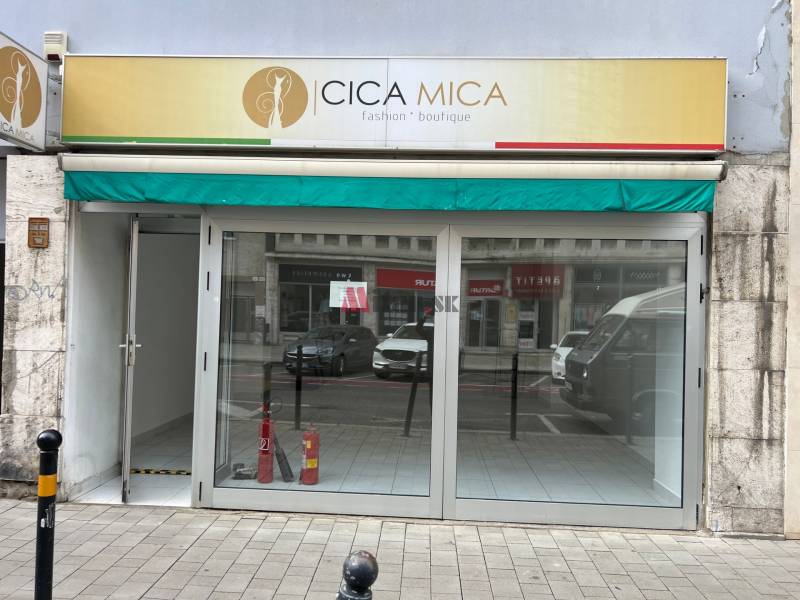 Rent Commercial premises, Commercial premises, Dunajská, Bratislava - 
