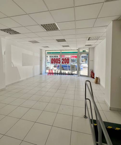 Rent Commercial premises, Commercial premises, Dunajská, Bratislava - 