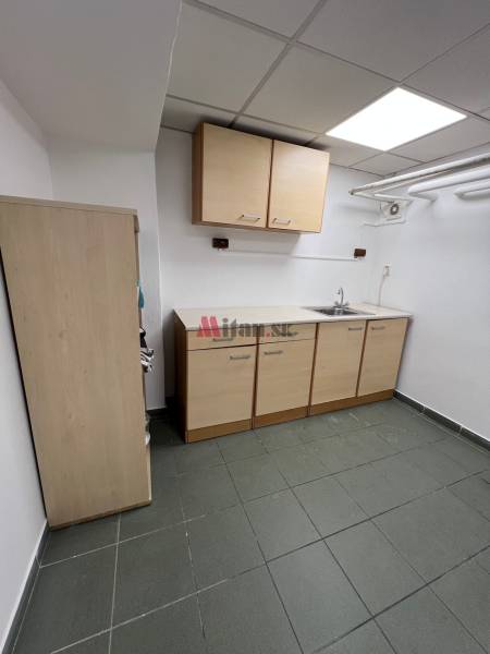 Rent Commercial premises, Commercial premises, Dunajská, Bratislava - 